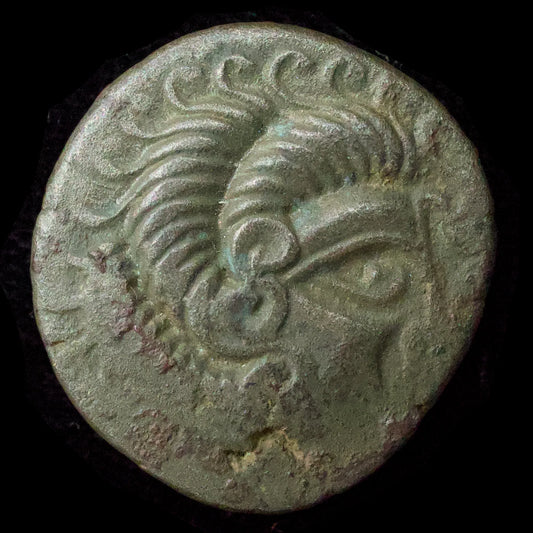 Coriosolitas (región de Corseul, Côtes d'Armor, Bretaña) Stater de Billon, clase II con punta puntiaguda. 6,77g