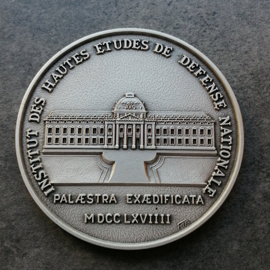 Medal Institute of Advanced National Defense Studies 1769 185.18 gr 74 gr