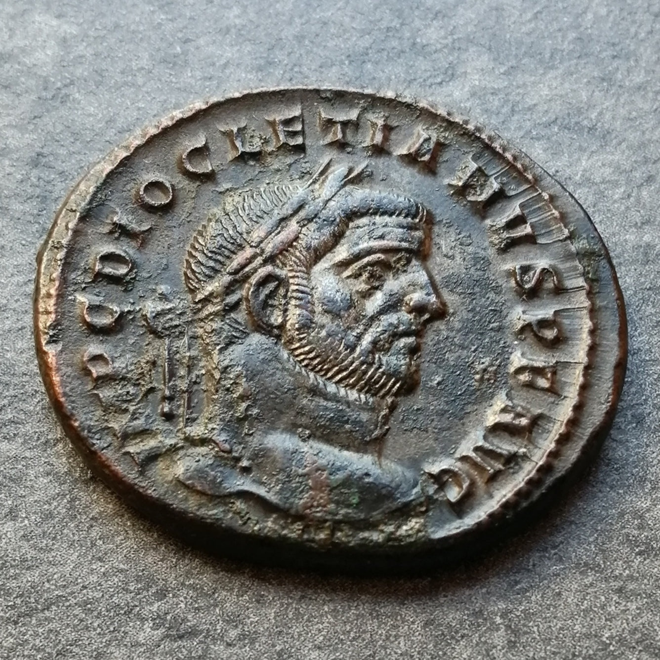 Diocleciano - Follis - Genio Populi Romani - Trier - 11,02 gr