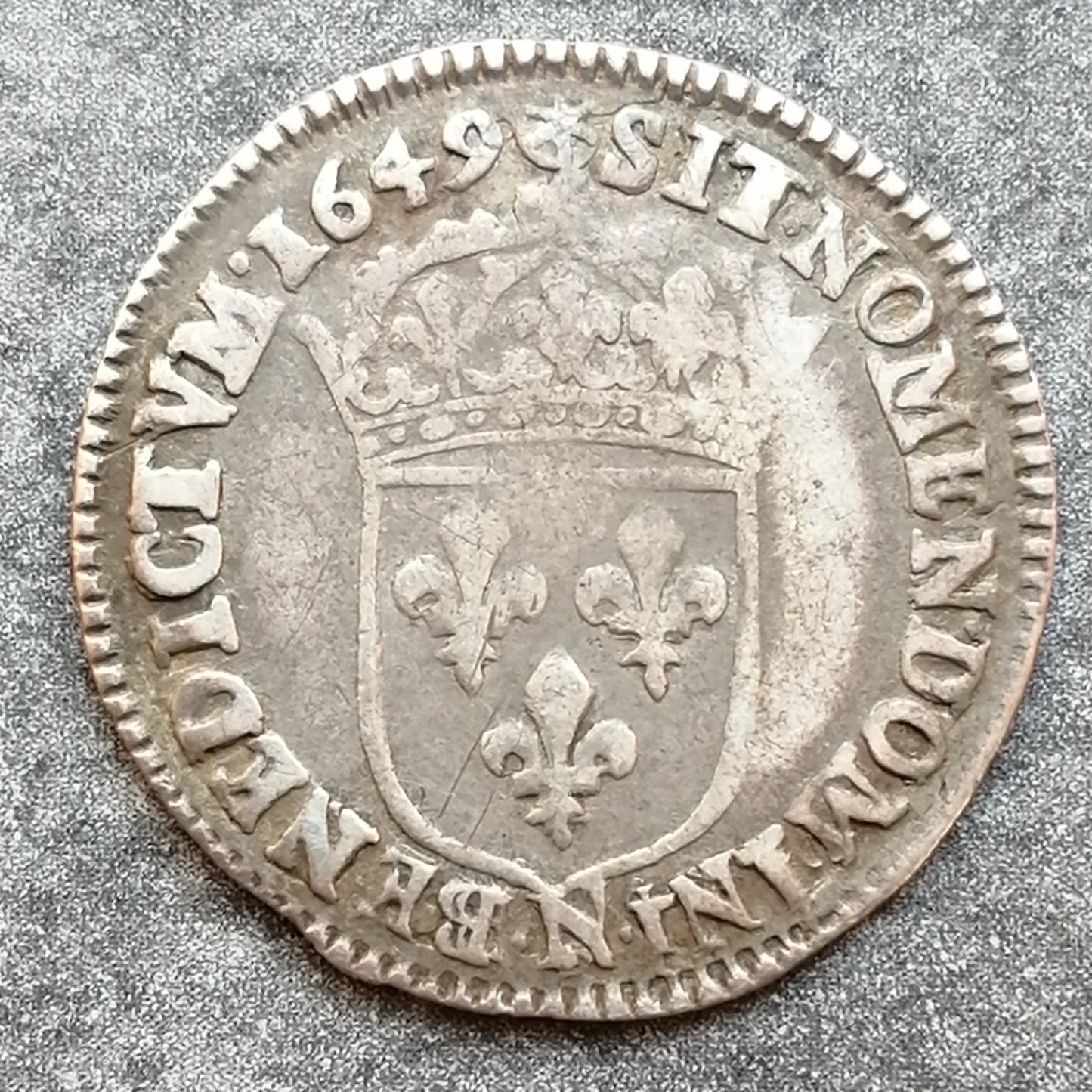 Luis XIV (1643-1715) 1/12 ecu con mecha larga 1649 N Montpellier 2,16 gr