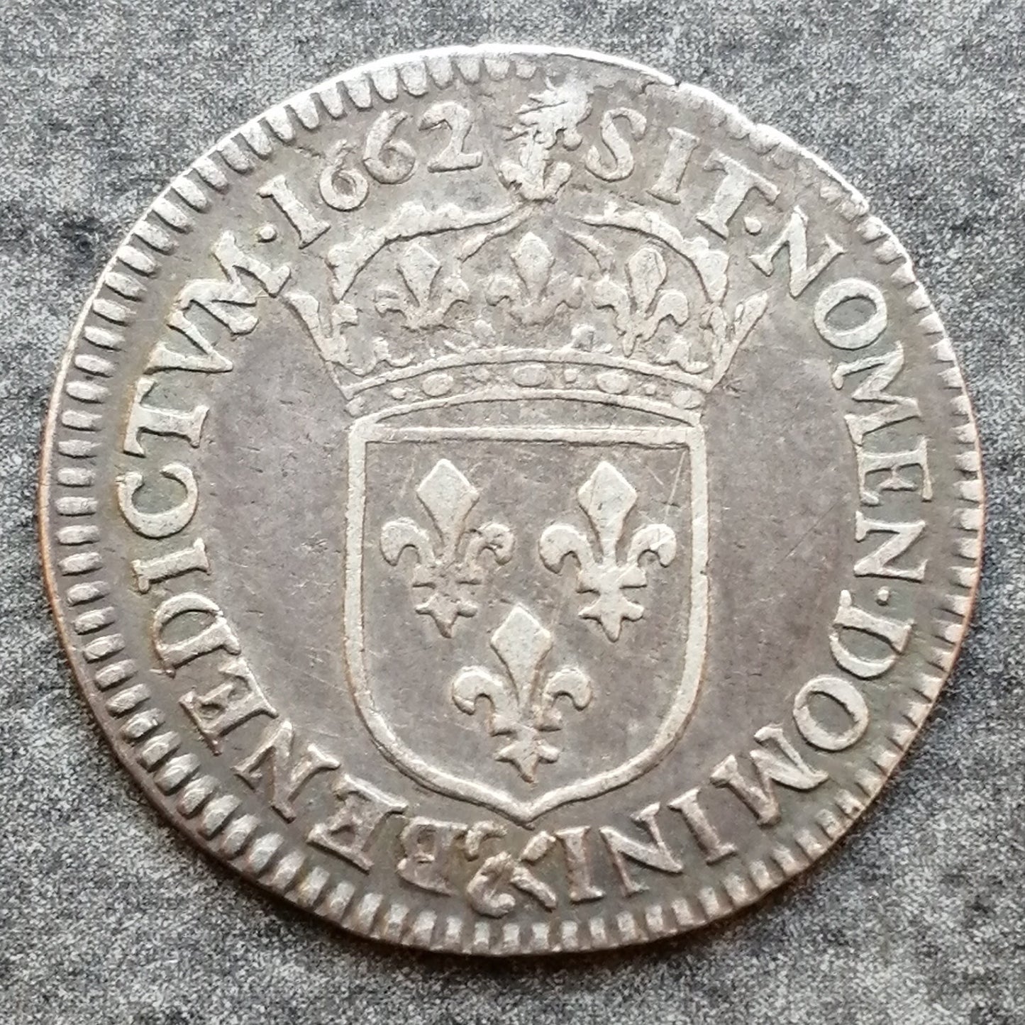 Luis XIV (1643-1715) 1/12 escudo con busto juvenil 1662 Aix 2,21 gr