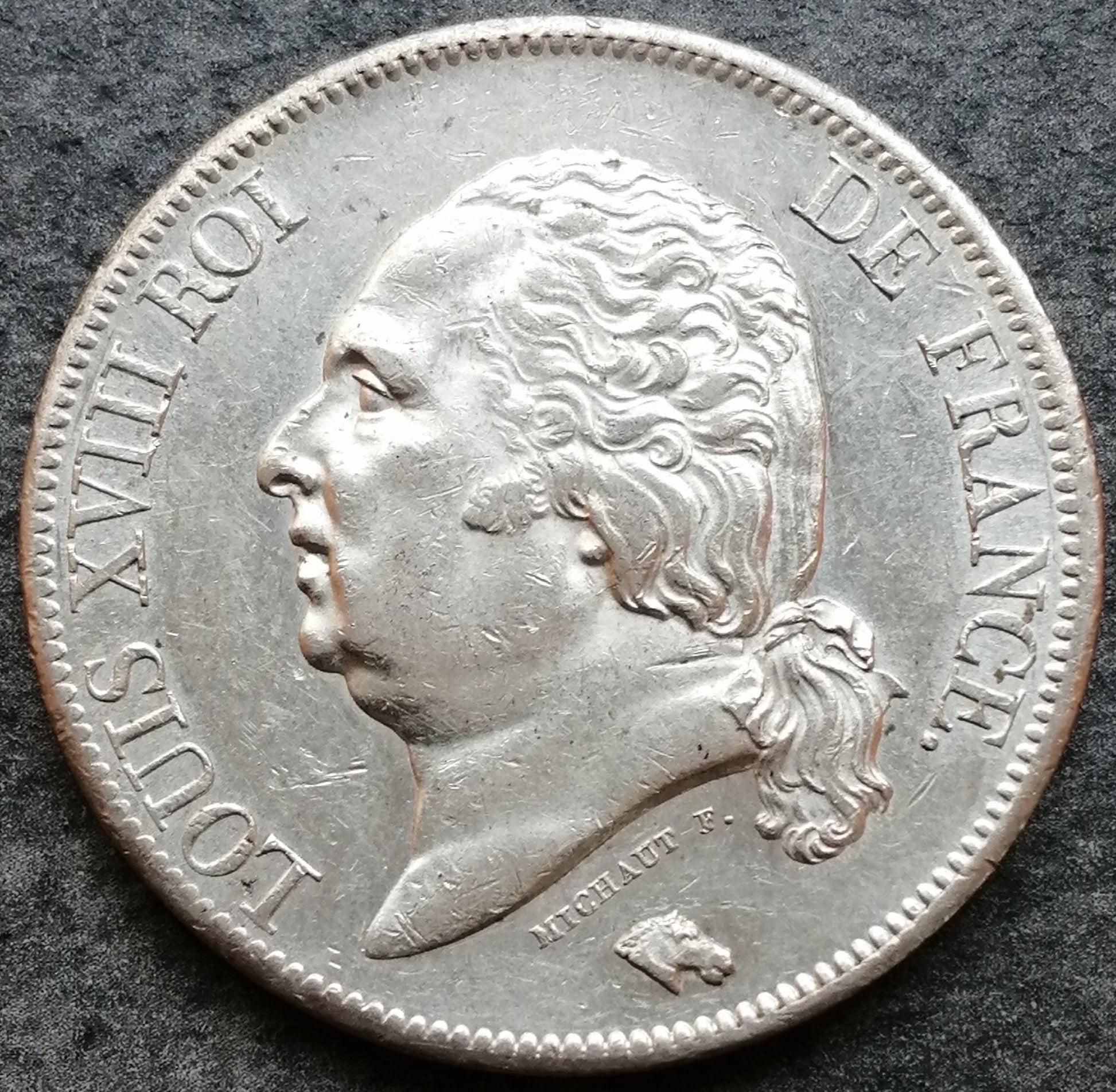 Louis XVIII (1815-1824) 5 francs 1822 A Paris Argent 24,97 gr