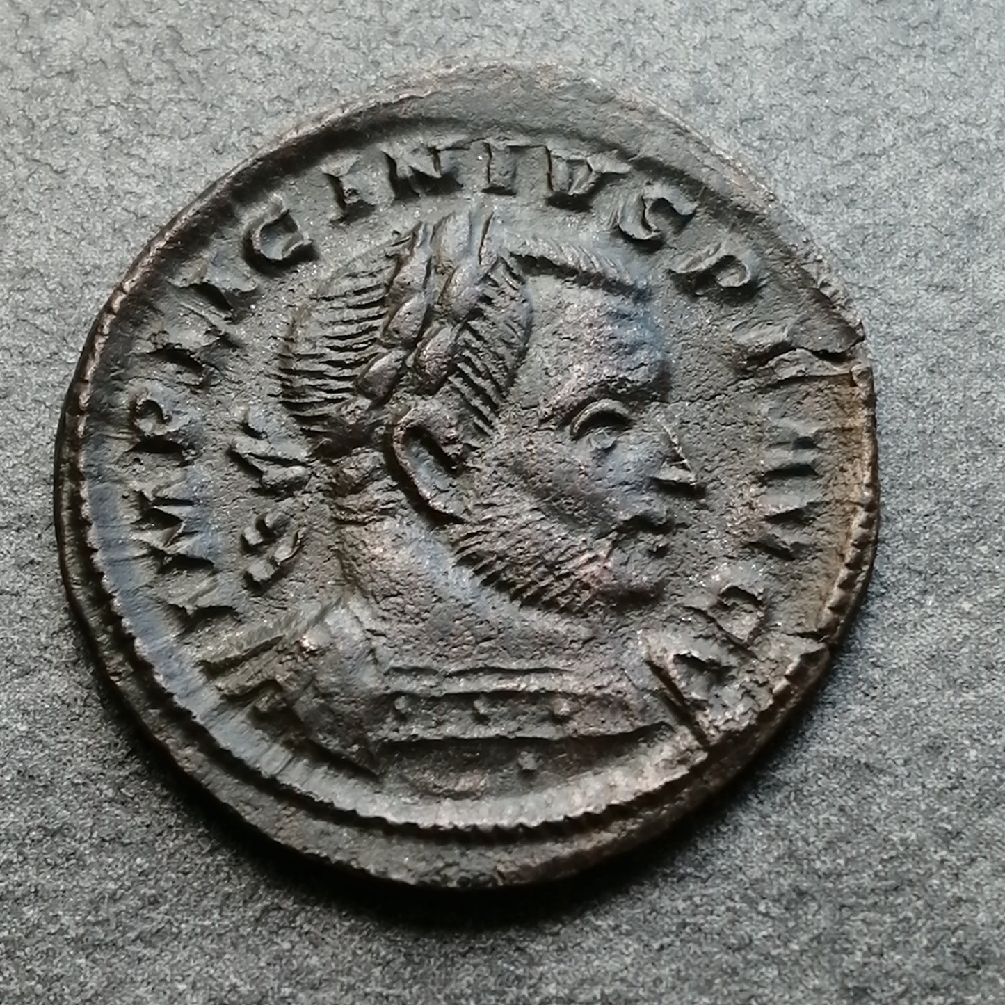 Licinius (308-324) Follis Genio Pop Rom Pruebas 3,66 gr 22 mm