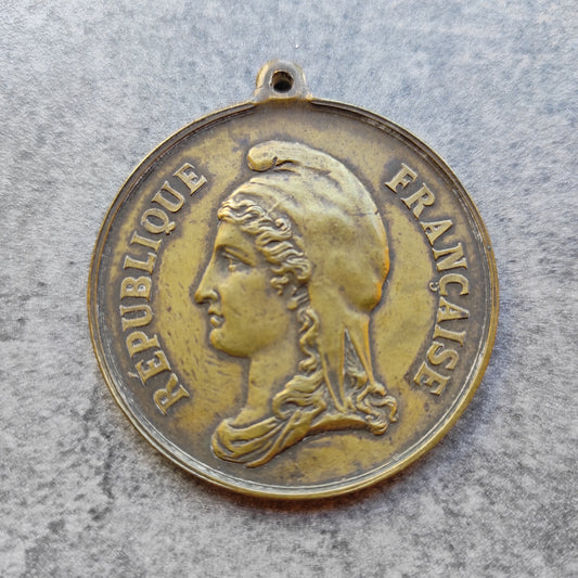 Souvenir medal of the draw class 1890 brass 46 mm 32 gr