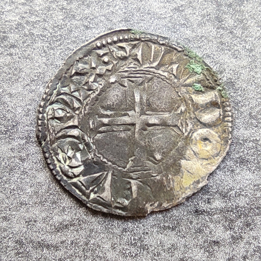 Luis VIII (1223-1226) Luis IX (1226-1245) Denier Tournois 1,04 gr 18 mm