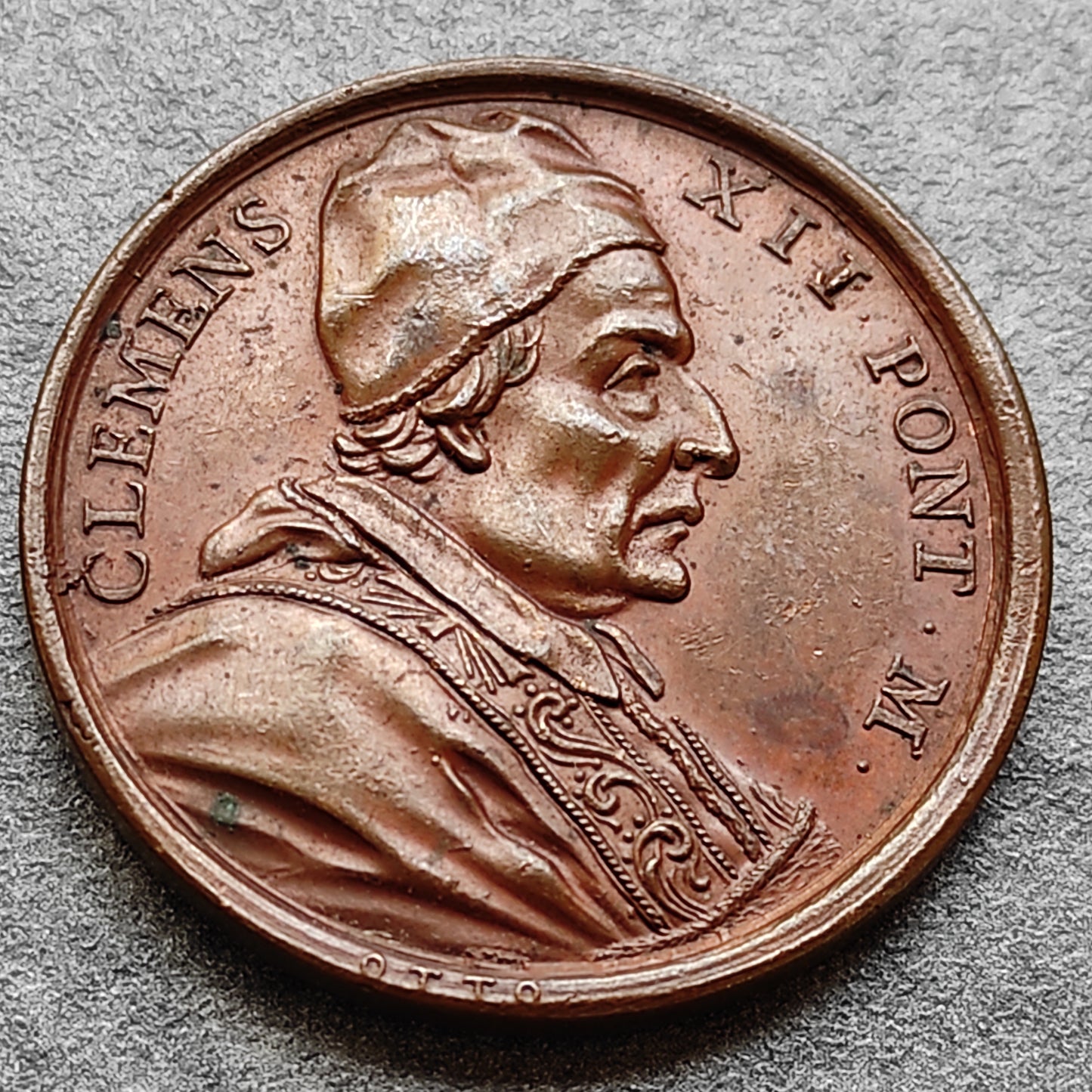 Medalla Papal Clemente XII 1731 Elección al Pontificado 32 mm 13,01 gr