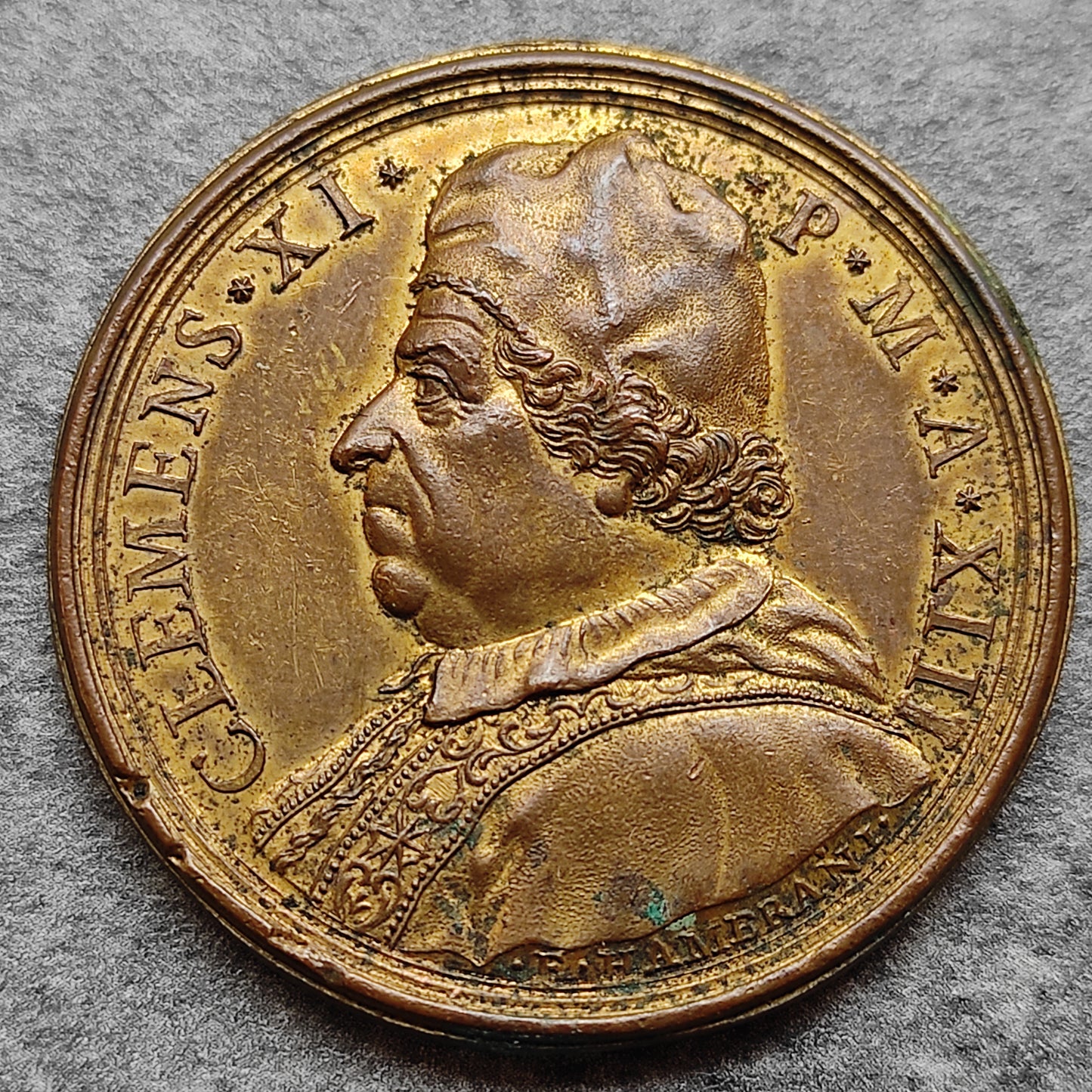 Medalla papal Clemente XI 1712 Inter Sanctos Sors Illor 40 mm 23,03 gr