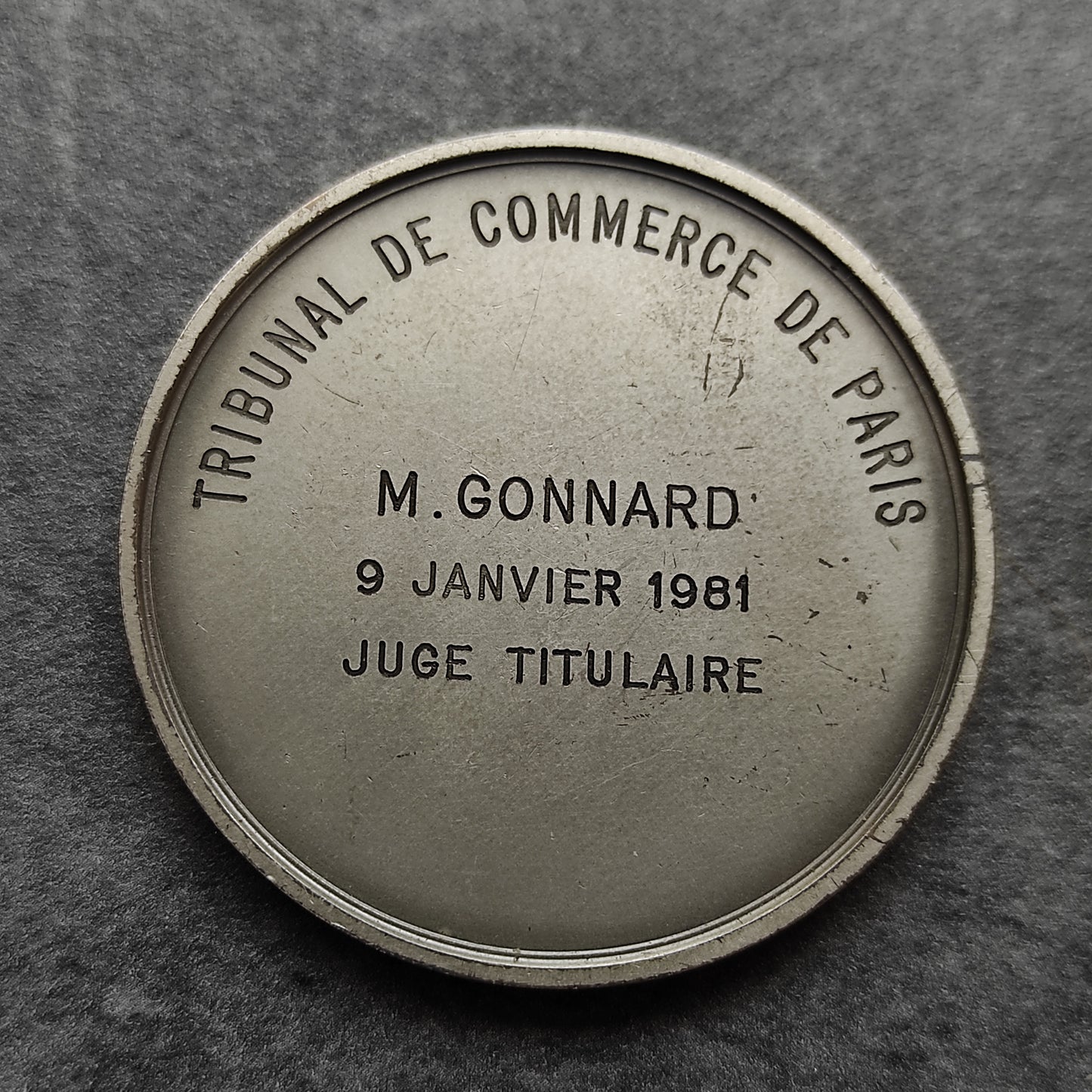 Médaille Justice Tribunal de Commerce Paris 1981 par Borrel. Argent. 66 gr 50 mm