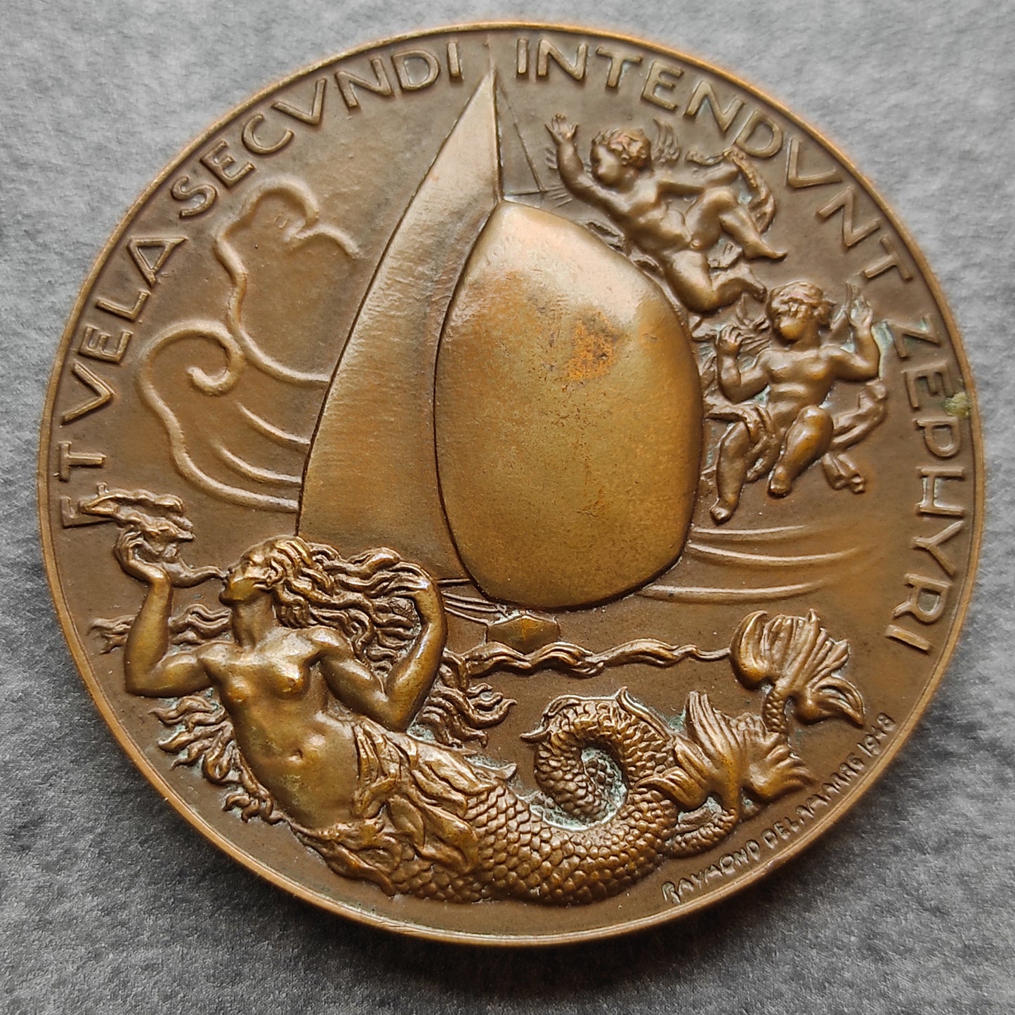 Yachting medal by Delamarre in bronze 82.82 gr 50 mm