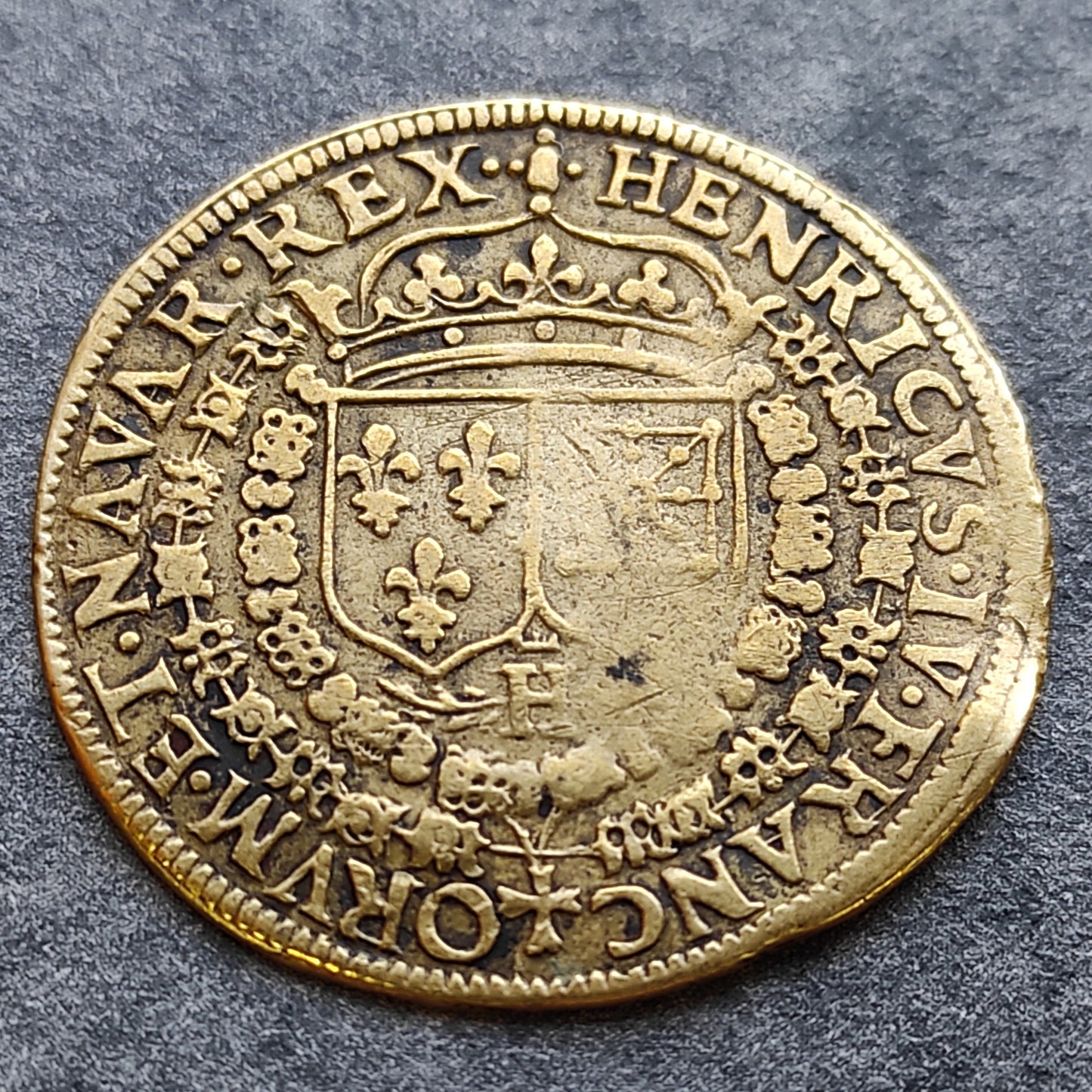 Ficha de Nuremberg con efigie de Enrique IV 1607 VVLTV QVO COELVM 3,45 gr