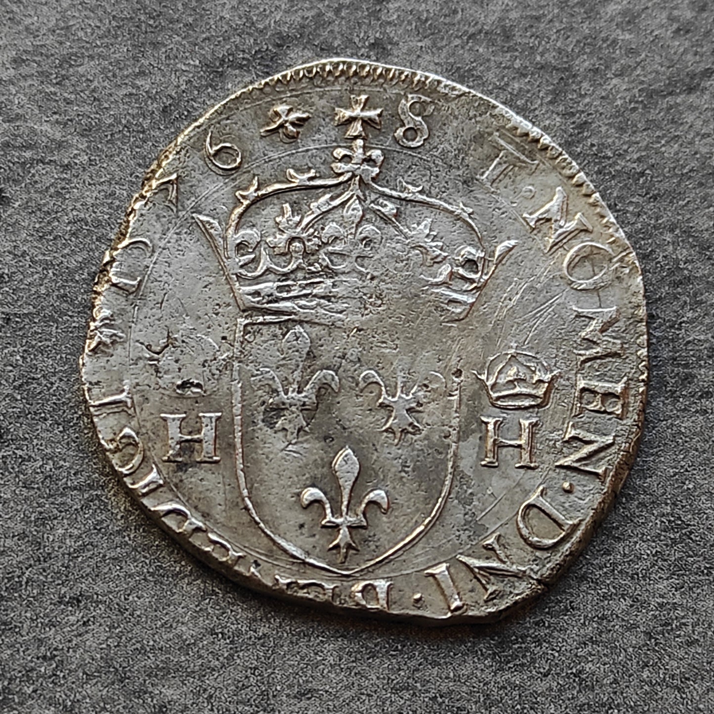 Enrique III (1574-1589) Teston 4º tipo 1576 La Rochelle. Dinero. 9,18g