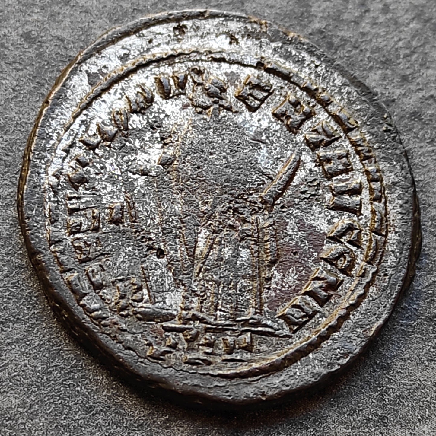 Constancio I Cloro (305-306) Follis FELIX ADVENTVS AVGG NN Cartago 11,01 gr