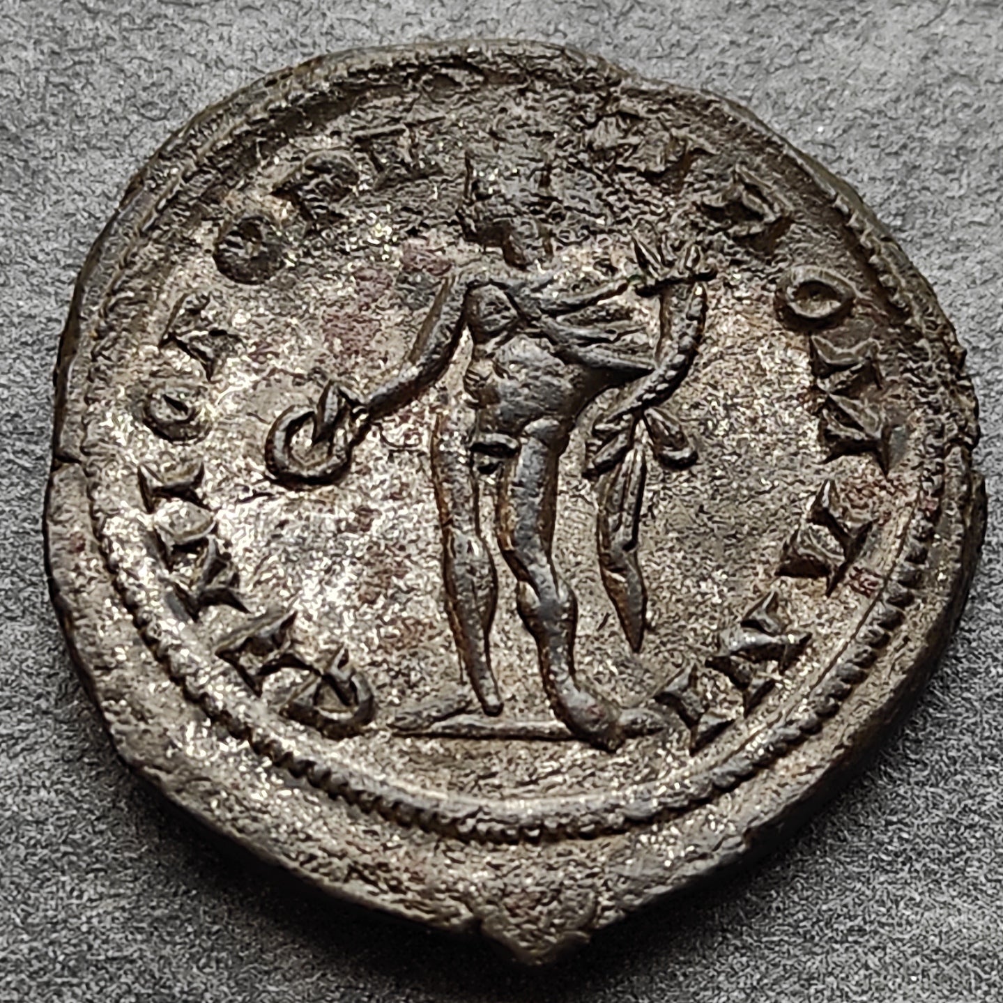 Maximiano Hércules (285-310) Follis Genio Populi Romani Londres 11,57 gr