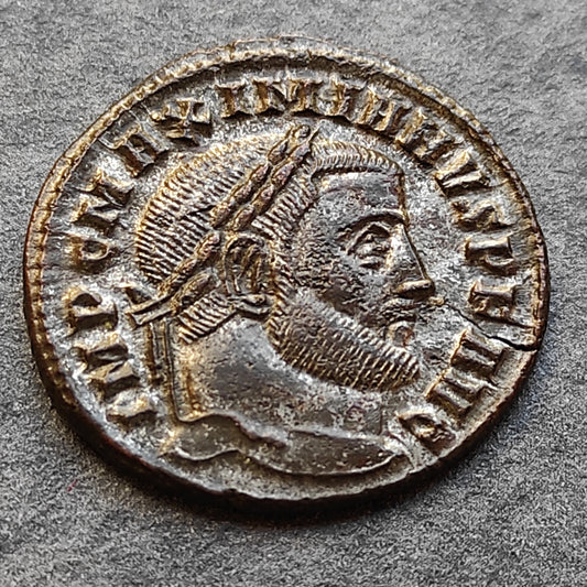 Galère (305-311) Follis Fides Militvm Ticinum 7.74 gr