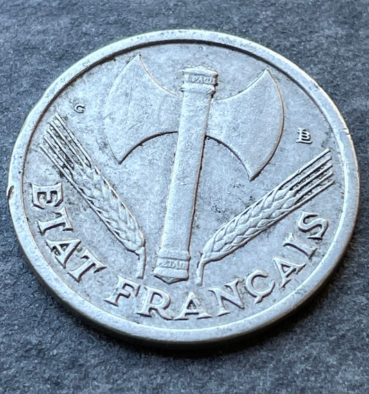 Estado francés - 1 franco BAZOR 1944 Pequeño C 1,30 gr Raro