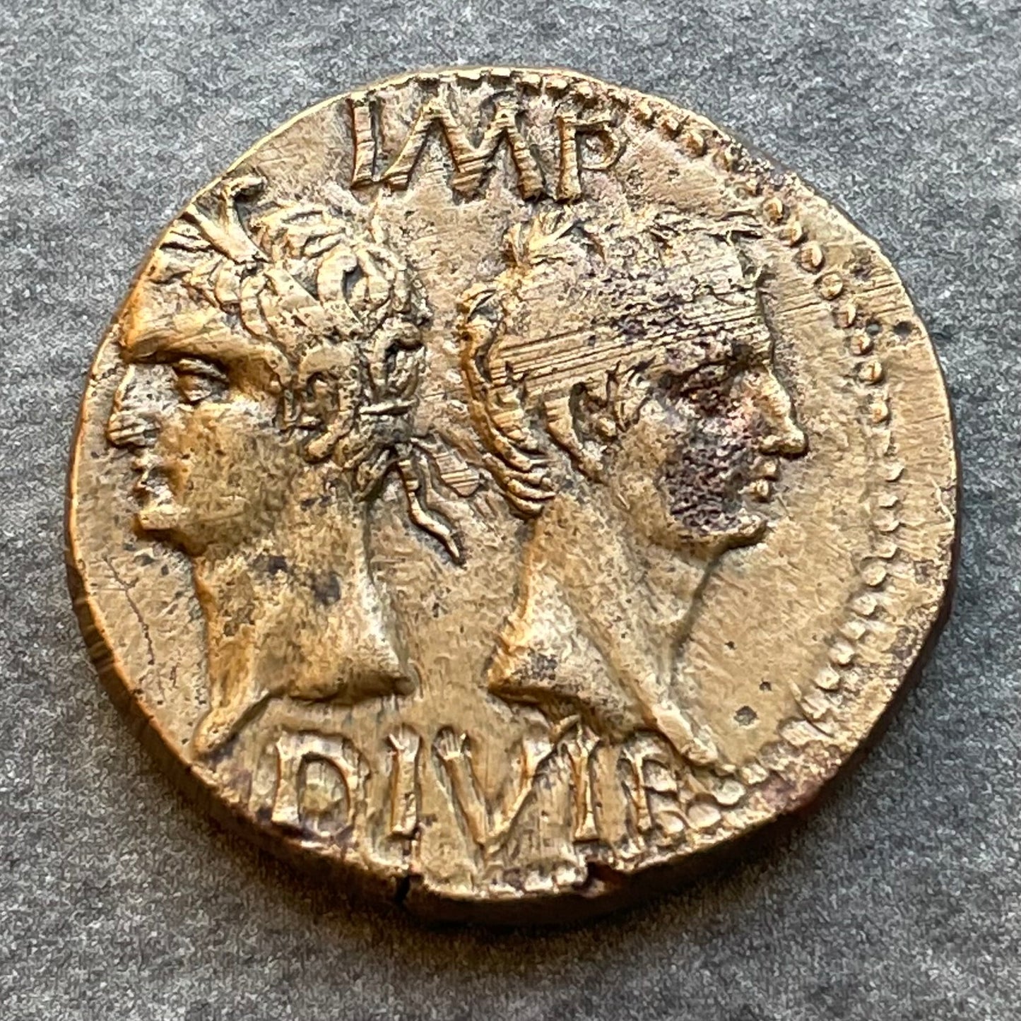 Dupondius De Nîmes Auguste Agrippa R/ COL NEM cocodrilo 14,07 gr Calidad